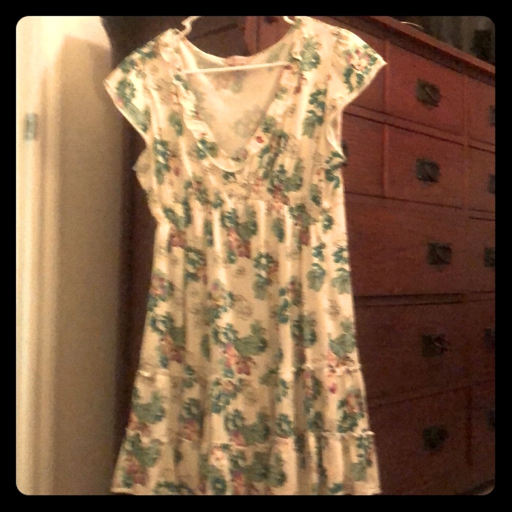 🌺Adorable, mini-dress🌺